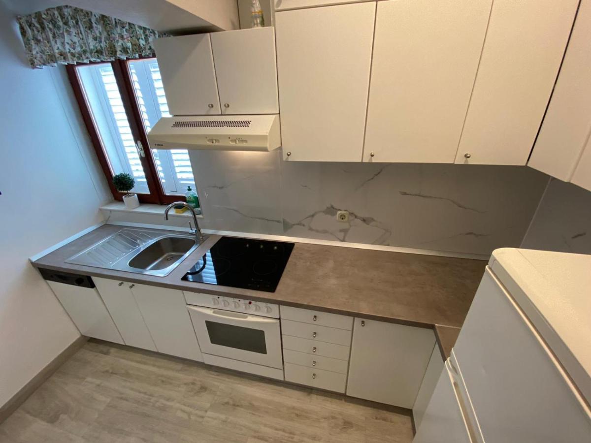 Apartman Beus มาคาร์สกา ภายนอก รูปภาพ