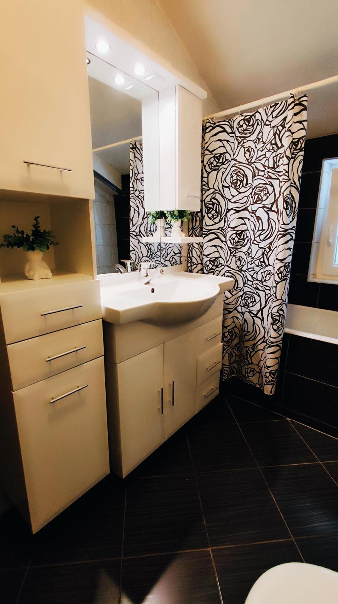 Apartman Beus มาคาร์สกา ภายนอก รูปภาพ